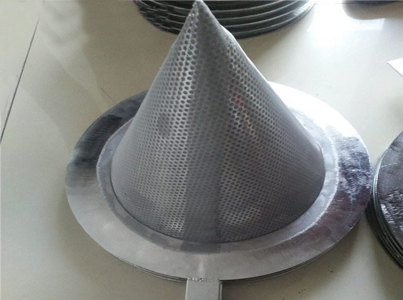 Conical Line Strainer